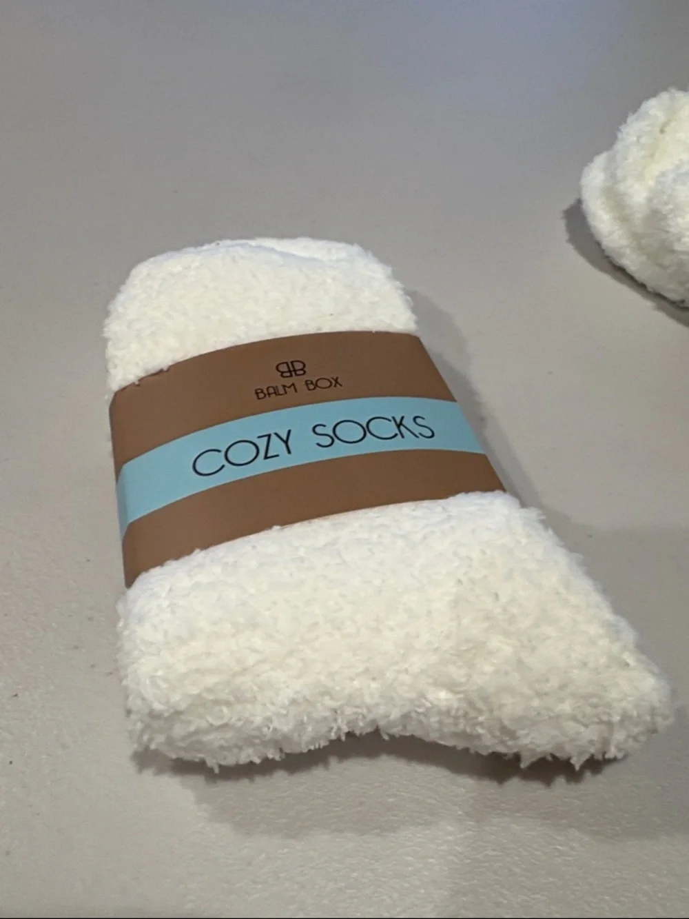 Balm Box - Set of 2 Cozy Socks - Cream Fleece. NWT